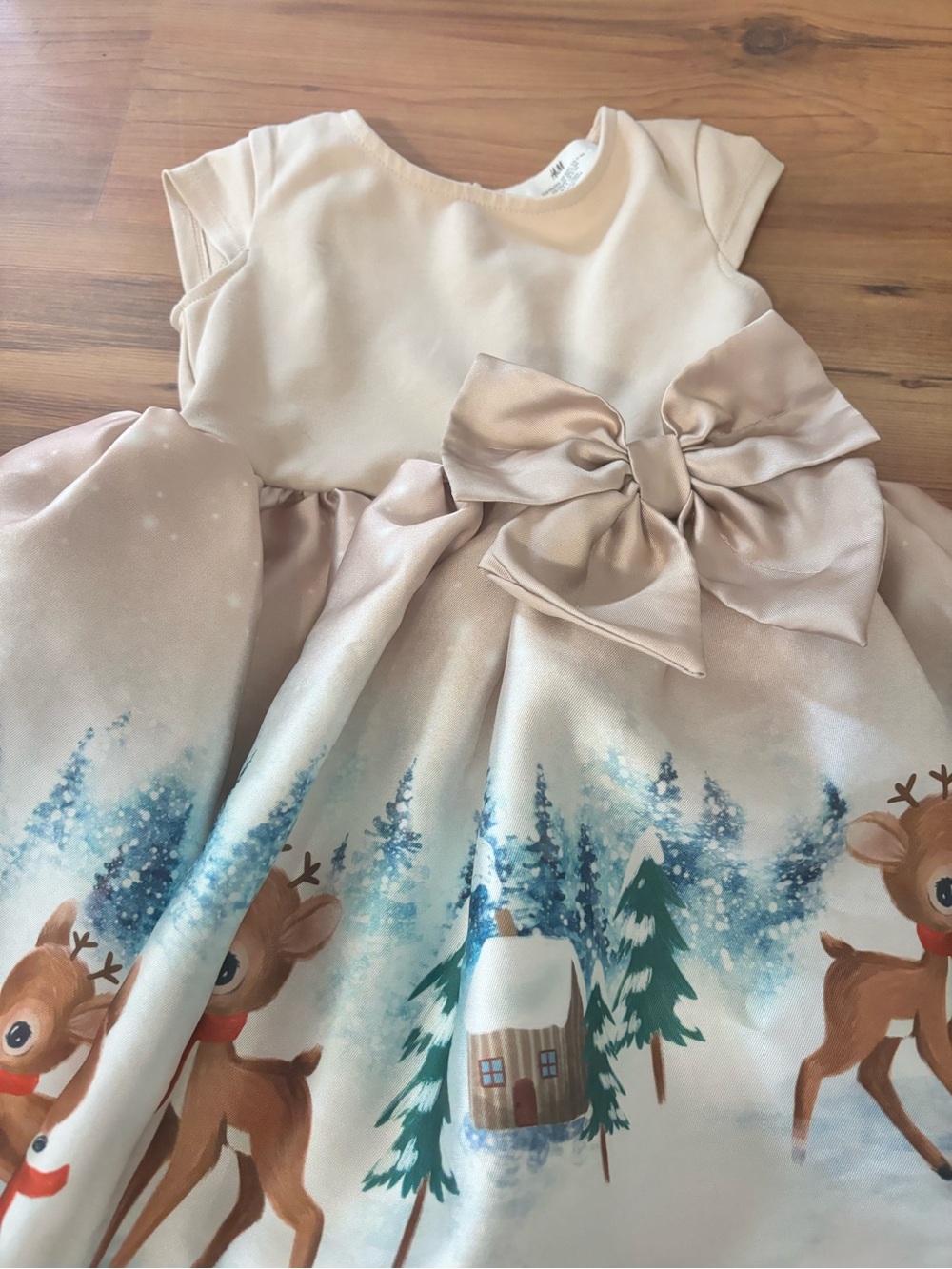 H&M toddler Cream Holiday Bow satin Dress with Winter Reindeer Print size 2t-4t